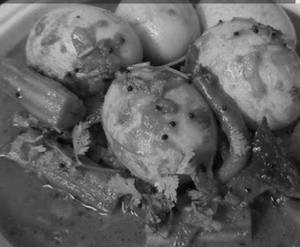 Munnakkaya kodiguddu pulusu with rice