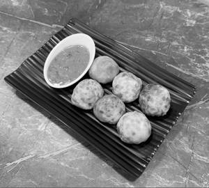 Veggi Momo (6pc)