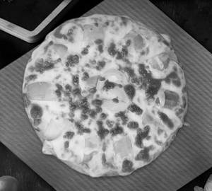 Onion Toppings Pizza, Regular