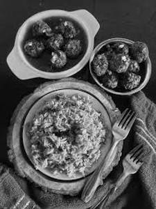 Veg Fried Rice + Gobi Manchurian