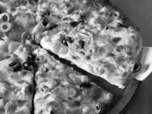 Classic Corn Pizza