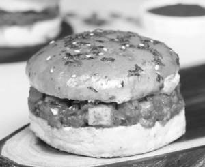 Butter Paneer Burger