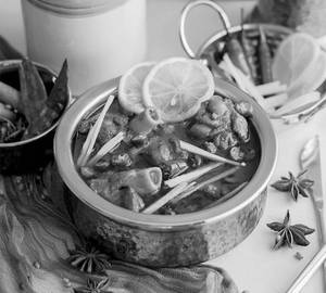 Mutton nihari [3 picese]