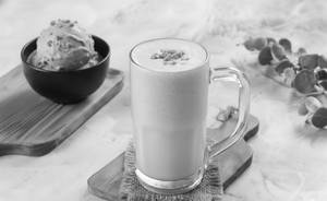 Butterscotch Milkshake