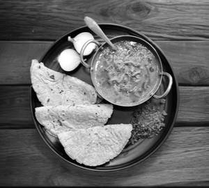 Sev Bhaji with 2 Roti