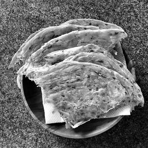 Garlic Parantha