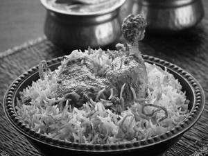 Hyderbadi Chicken Dhum Biryani
