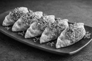 Crispy Prawn Gyoza