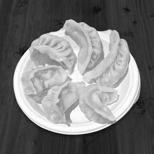 Cheese Corn Steamed Momos [6 Pieces]