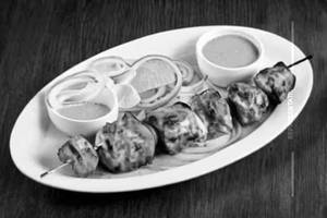 Chicken Reshmi Tikka