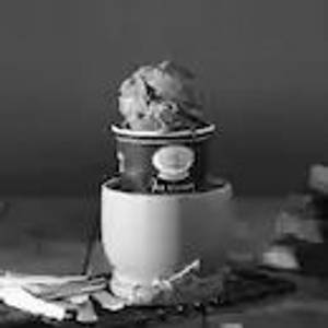 Special Nutty Belgian Dark Choco Ice Cream [1 Scoop]