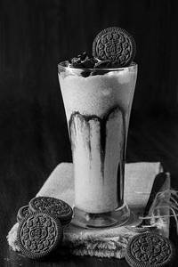 Oreo Milk Shake
