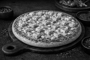 Paneer Corn Delight Pizza