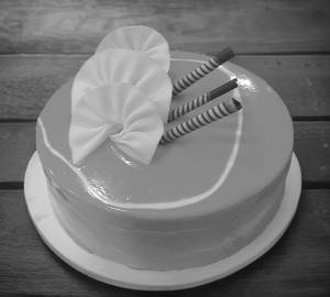 Fruit Cake With Jelly (900 G)