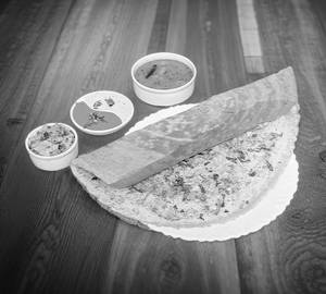Masala onion dosa