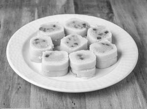 Kaju Roll