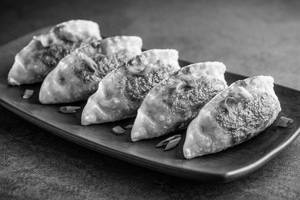 Classic Chicken Gyoza (5pcs)