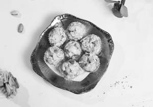Honey Dry Fruit Laddu