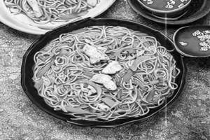 Chicken Hunan Special Noodles ( Creamy )