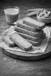 Dehradun Gur Suji Rusk [250 Gms]