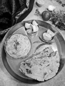 Pithla bhakri 2 bhakri