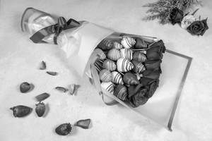 Valentine's Day Chocolate Berry Bouquet