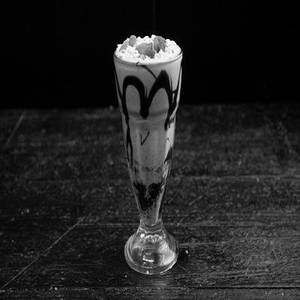 Rich Dry Fruits Milkshake