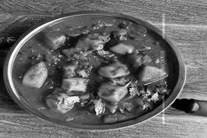 Aloo Matar Simla Mirchi
