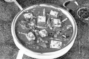 Jain Matar Paneer