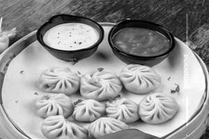 Corn Cheese Momos