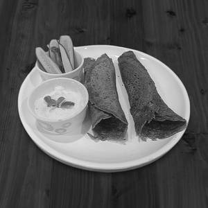 Spinach Moringa Chilla With Curd | High Protein Healthy Diet  [2 Pcs]