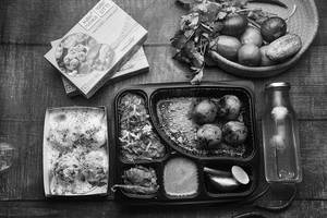 Roasted Litti + Dahi Vada + Drinks