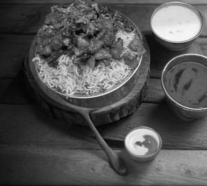 Veg Biryani Family