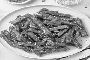 Tossed French Fries Schezwan
