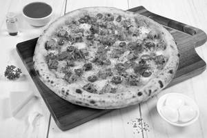 Tandoori Chicken Pizza