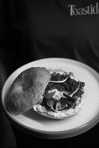 Cream Cheese Bagle With Chilli Tomato Jam