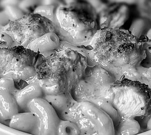 White Sauce Chicken pasta