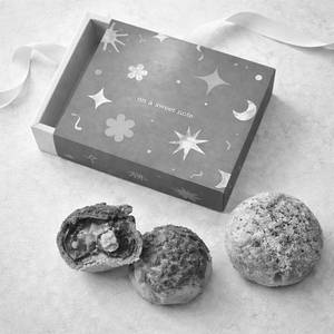 TFT Signature Gift Hamper