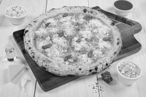 Five Cheese Pizza