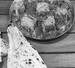 Butter Naan And Kadai Paneer Combo