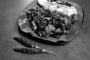 Chicken Nei Sukka (boneless)