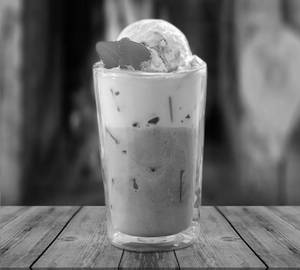 Cold Coffee With Strawberry Ice Cream