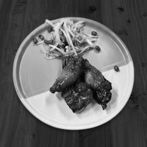 Smoked Sriracha Pork Ribs