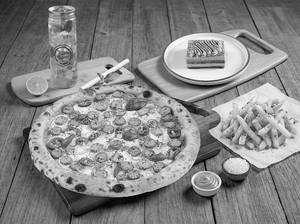 Non Veg Pizza Dessert Combo