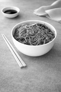 Egg Sichuan Noodles 