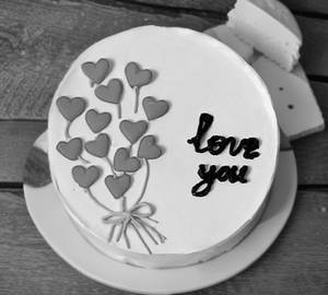 Valentine Special Cake 300 Gms