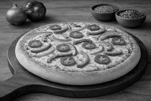 Fiery Veg Pizza