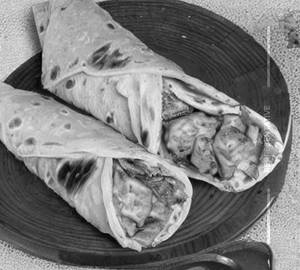Paneer tikka roll