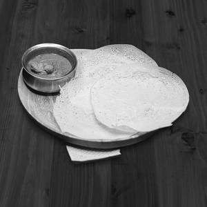 Appam (3 Pcs) + Chicken Curry