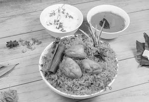 Hyderabadi Chicken Dum Biryani